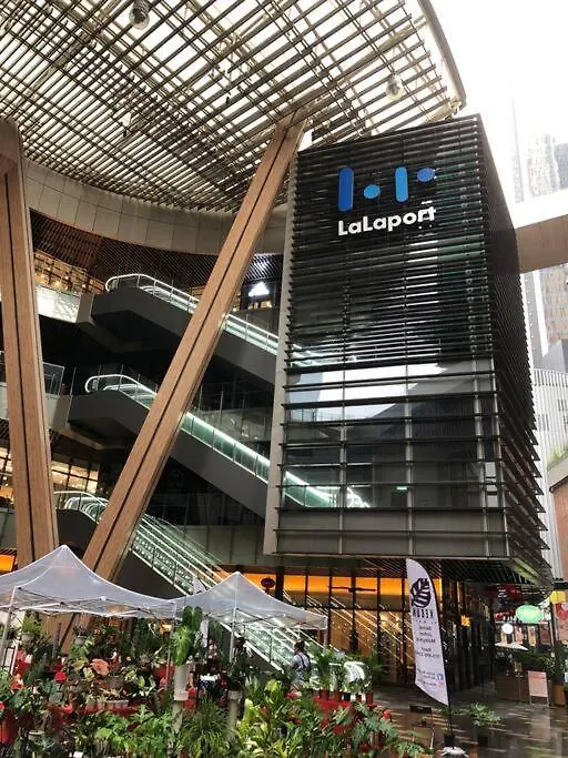 Lucentia Residences Bbcc By Stayhere Kuala Lumpur Lägenhet